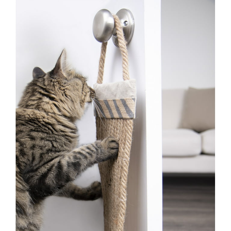 Petlinks shop cat scratcher