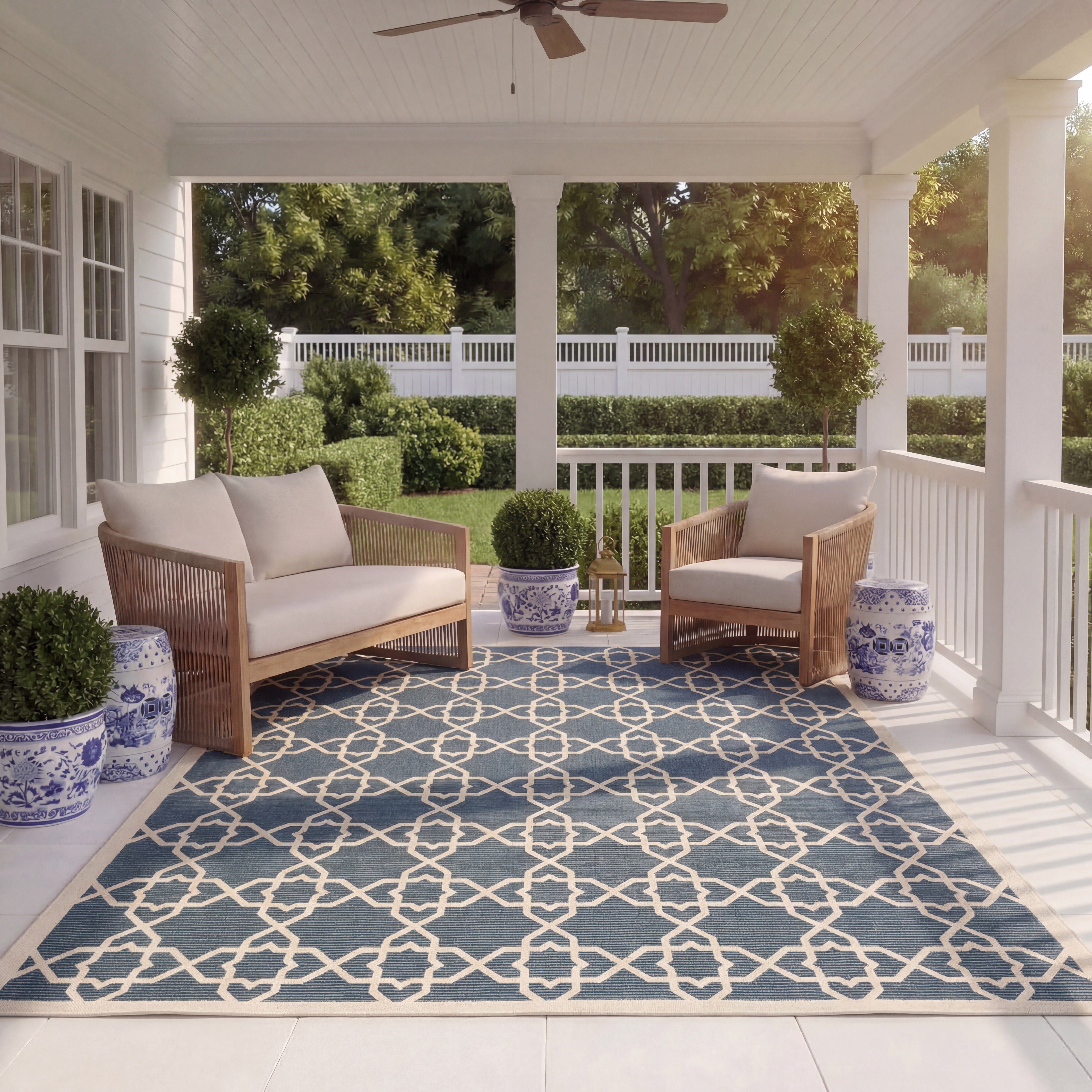 SAFAVIEH Courtyard Carol Geometric Indoor/Outdoor Area Rug, 6'7" x 9'6", Navy/Beige
