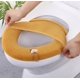 thumbnail image 4 of (Amarillo) Fundas para asientos de inodoro con asa - Cojín grueso para asiento de inodoro para baño - Suave, grueso, elástico, lavable, se adapta a todos los asientos de inodoro ovalados, 4 of 5