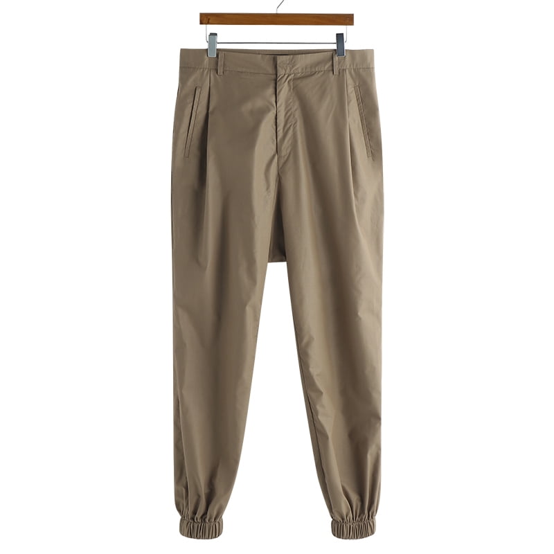 khaki jogging bottoms