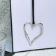 thumbnail image 4 of Collar con colgante en forma de corazón Yashi grande ahuecado moda verano cadena de clavícula mujer, 4 of 4