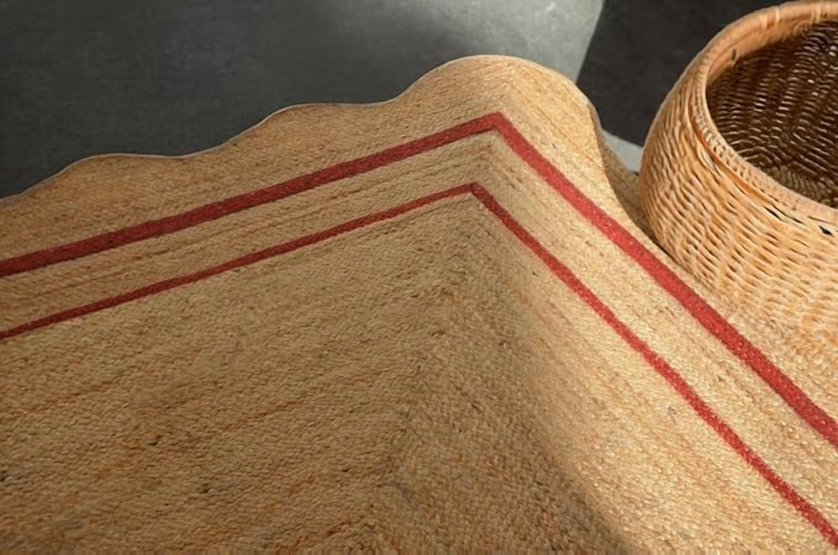 2x3 Ft Red Border Premium Scalloped Jute Rug | Boho scalloped rug for Living Room | Bedroom | Kitchen | Hallway | Entryway