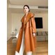 thumbnail image 2 of Abrigo largo de piel de oveja para mujer, tendencia otoño invierno 2024, chaqueta cortavientos de piel auténtica con solapa grande y corte entallado de alta gama, 2 of 5