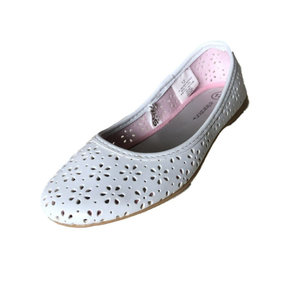 Xhilaration Girls White Cut Out Flower Flats Mary Janes