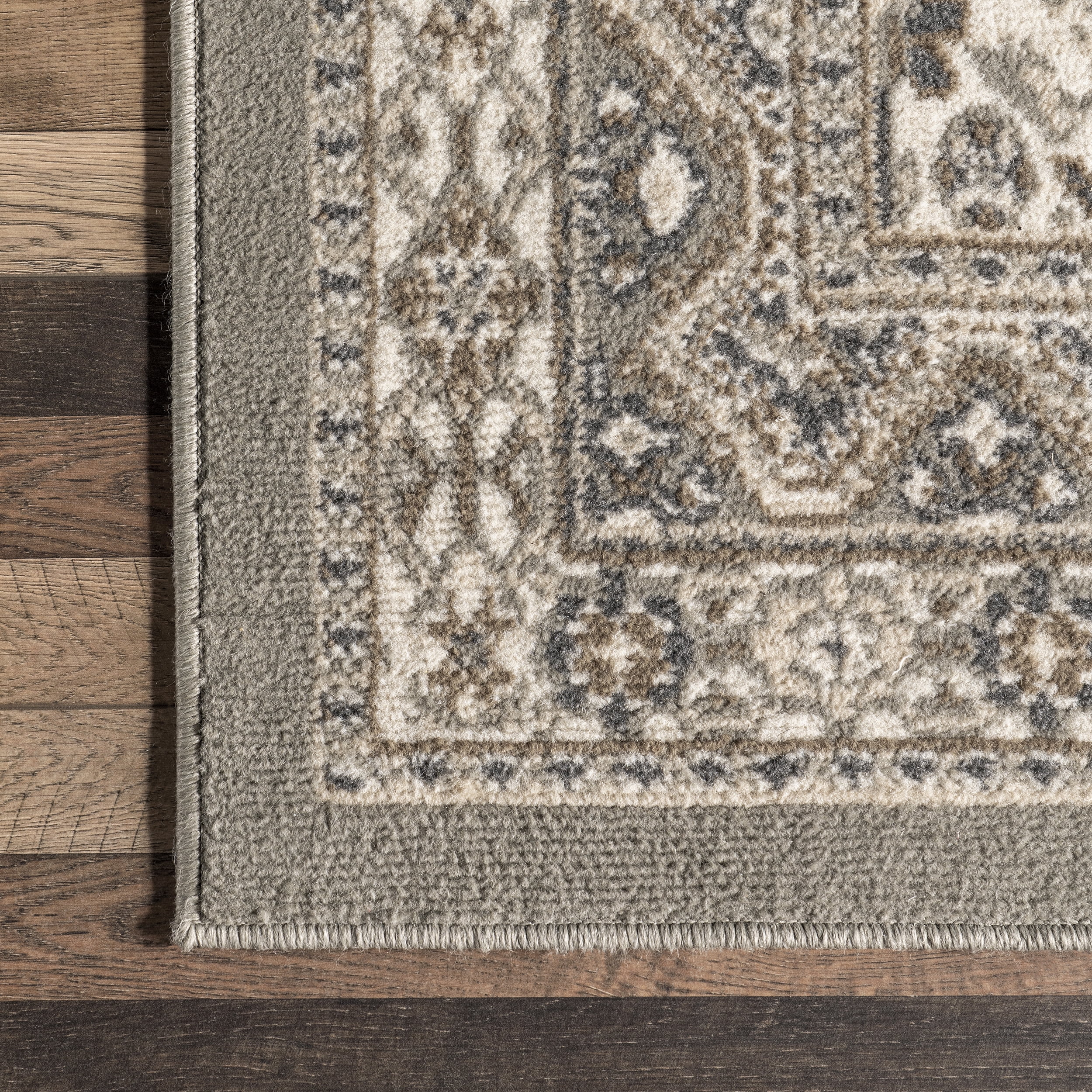nuLOOM Becca Traditional Tiled Taupe 11' x 14' 6" Transitional Area Rug