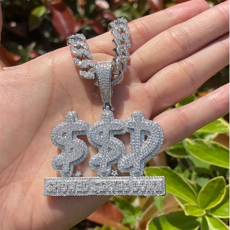 Heyoubi Prong Necklace for Men Iced Out Show Stay Down Pendant Two Tone Charms Hip Hop Jewelry