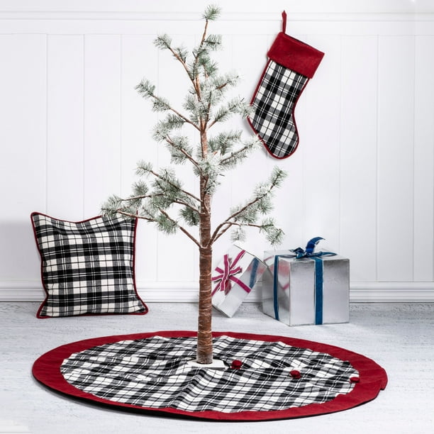 Glitzhome Black & White Plaid Fabric Christmas Tree Skirt/Pillow Cover