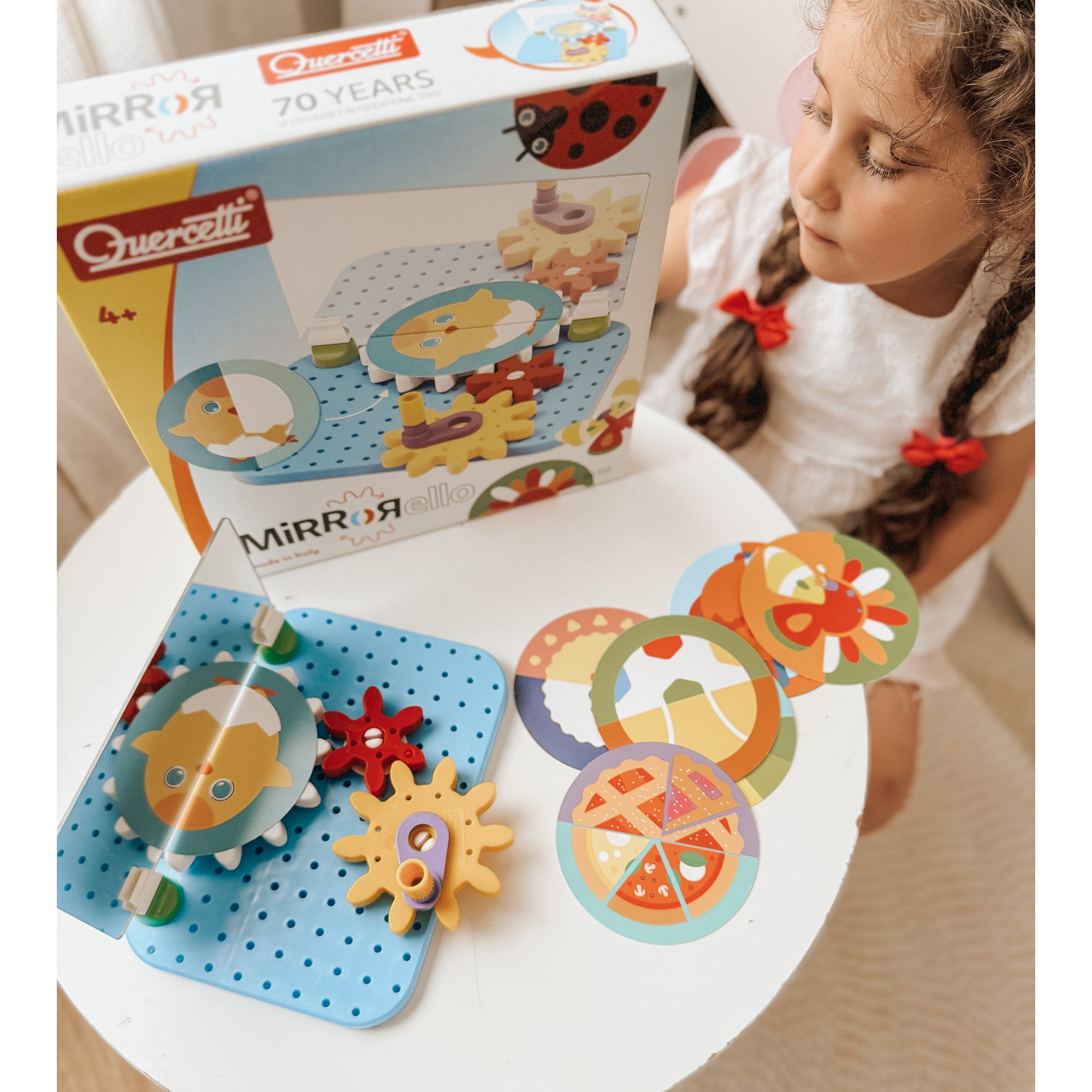 Quercetti: Mirrorello - Gear Assembly Game Toy, Turn The Crank, Double-Sided Discs, Mirror Illustrations, Explore Patterns, STEM Building Toy, Kids 4+