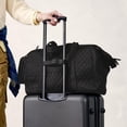 thumbnail image 4 of Bolsa Vera Bradley de algodón premium Miramar Weekender Moonless, 4 of 7