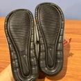 thumbnail image 4 of Nike Slide Slippers Women's 6 Silver Black Comfort, 4 of 10