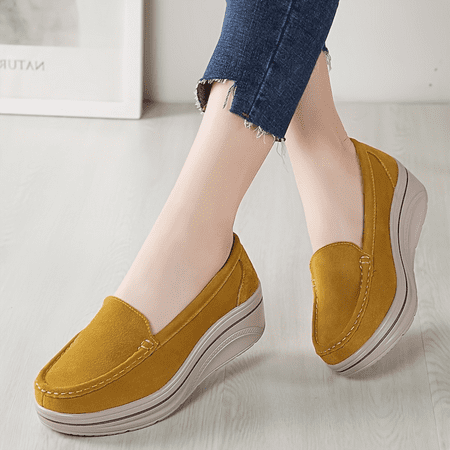 

SHZHRUKUNSHM Comfortable Women‘s Solid Color Platform Slip On Sneakers For Casual Outdoor Walking Loafers