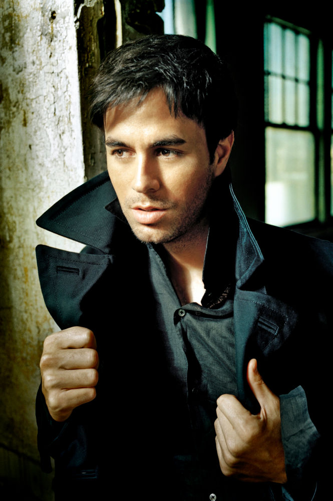Enrique Iglesias Poster 20x30cm - Leinwand Druck Wanddekoration