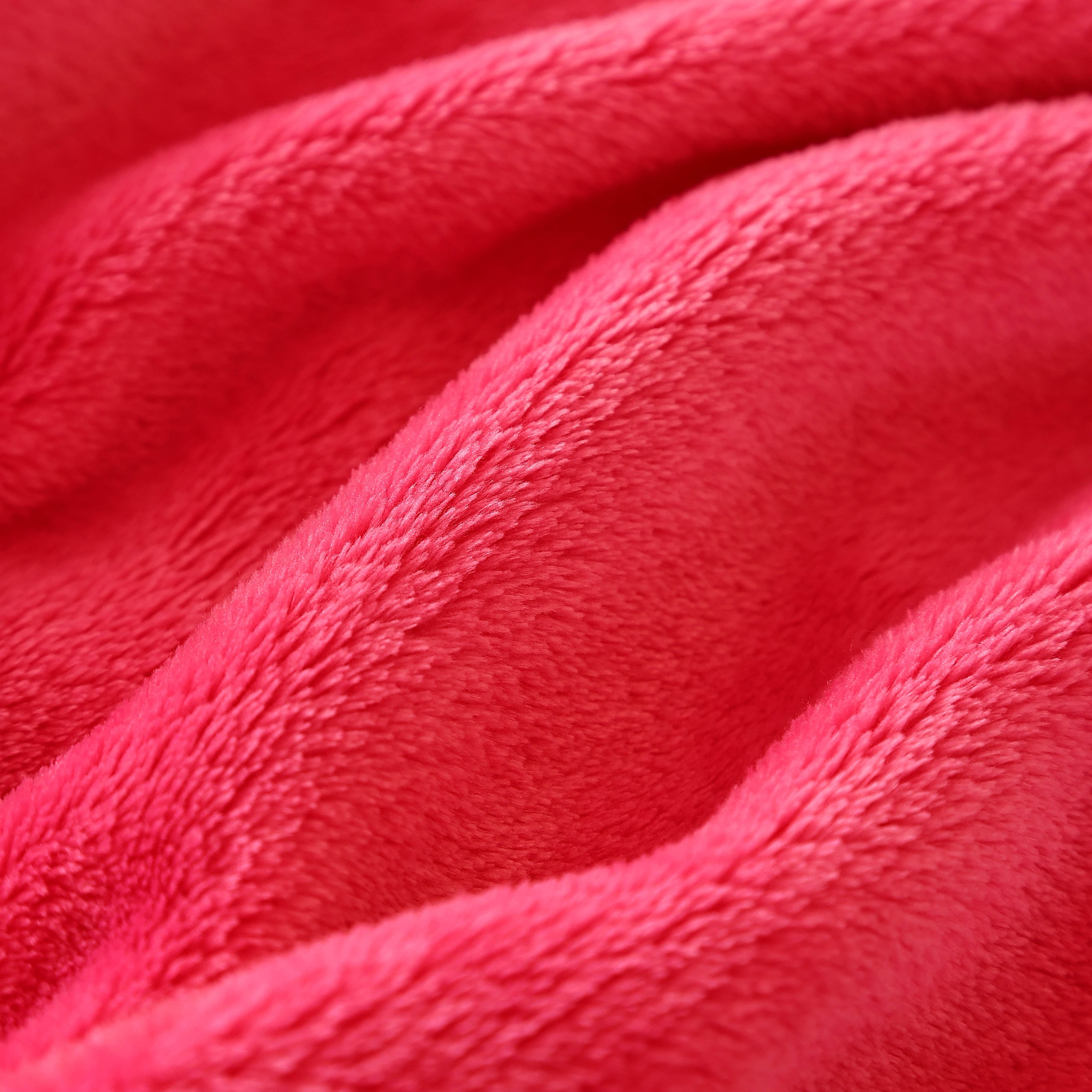 Fleece Bed Blanket King Size 104x90 inches Super Soft Fluffy Fuzzy Plush Blanket Geometric Pattern Cozy Microfiber Flannel Blankets