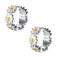 thumbnail image 3 of Pendientes pequeños para mujer Pendientes de flor epoxi blancos Pendientes con temperamento, 3 of 8