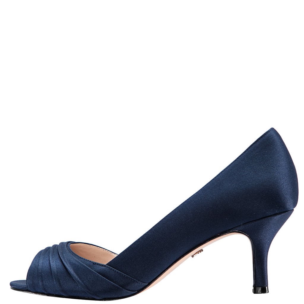 nina chezare evening pumps