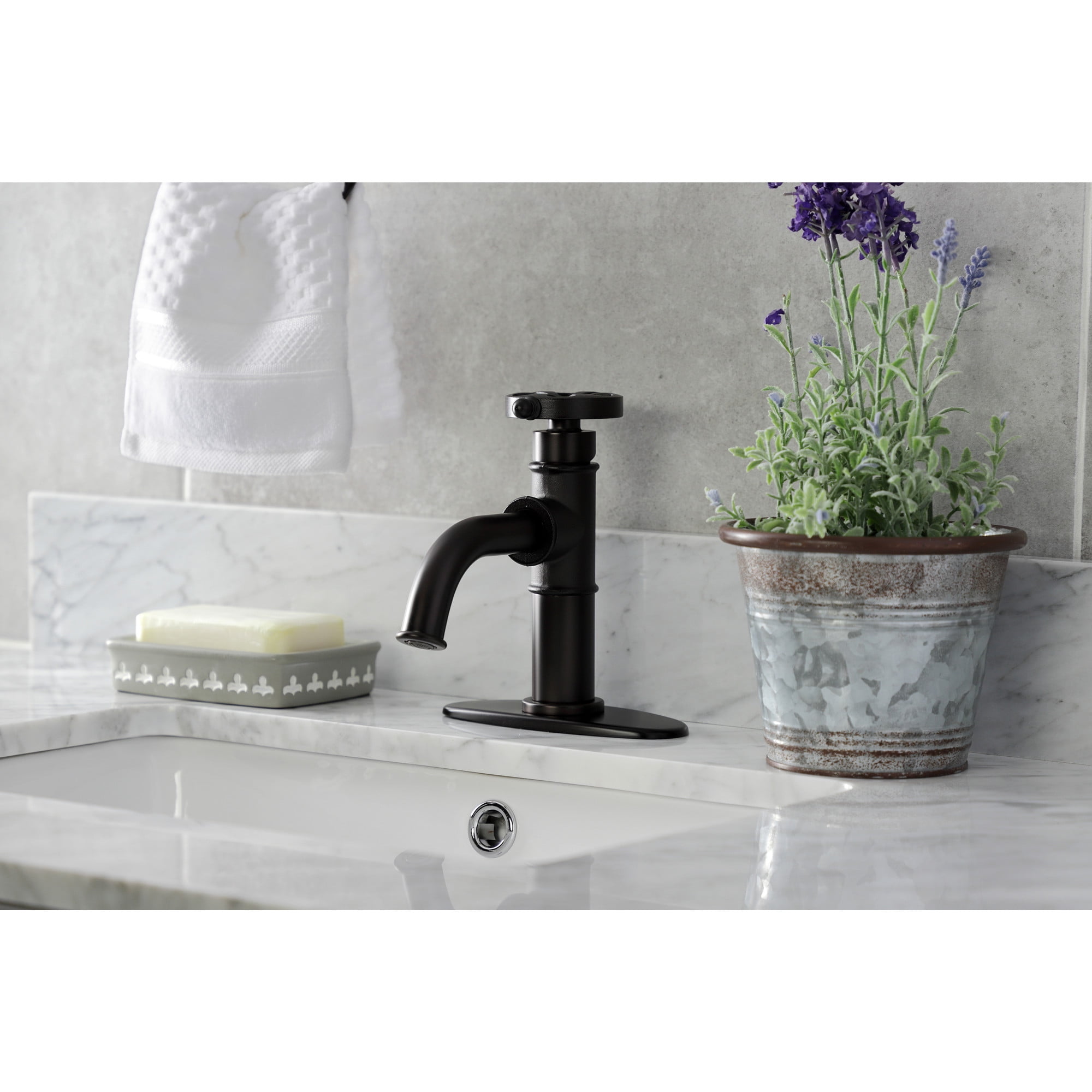 Kingston Brass KSD2825RX Belknap One-Handle Single-Hole Bathroom Faucet with Deck Plate and Push Pop-Up Drain, Oil Rubbed Bronze