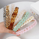 thumbnail image 4 of Diadema con cadena para mujer, diadema encadenada, 3 piezas, diadema de reacciones encadenadas para mujeres y niñas, aro para el cabello inspirado, diadema de resina de metal con cadena gruesa, 4 of 5