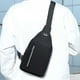 thumbnail image 5 of Bolso bandolera pequeño para el pecho, hombro, bandolera, bolso de viaje para hombres, mujeres y niños con orificio para auriculares, 5 of 7