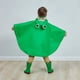 thumbnail image 4 of Chubasquero ligero unisex para bebés con diseño de rana verde y alas de murciélago, capa con capucha, de 2 a 6 años, 4 of 5