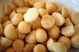 Its Delish Gourmet Macadamia Nuts 5 Lb Bulk by Its Delish