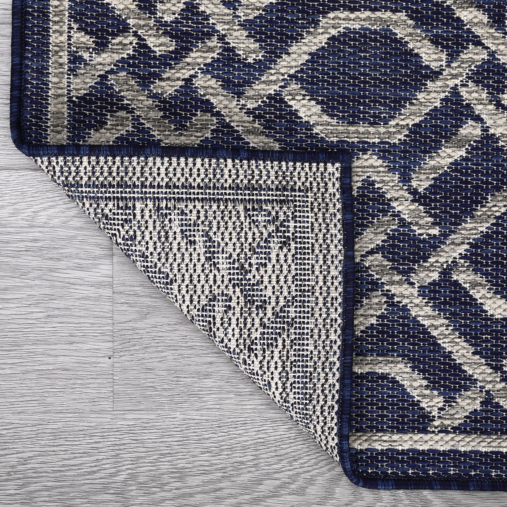 Garvee 4'x5'3" Outdoor Area Rug Modern Geometric Indoor Outdoor Area Rug Non-Shedding Stain-Resistant Rug for Dining Room Backyard Porch Balcony, Navy Blue