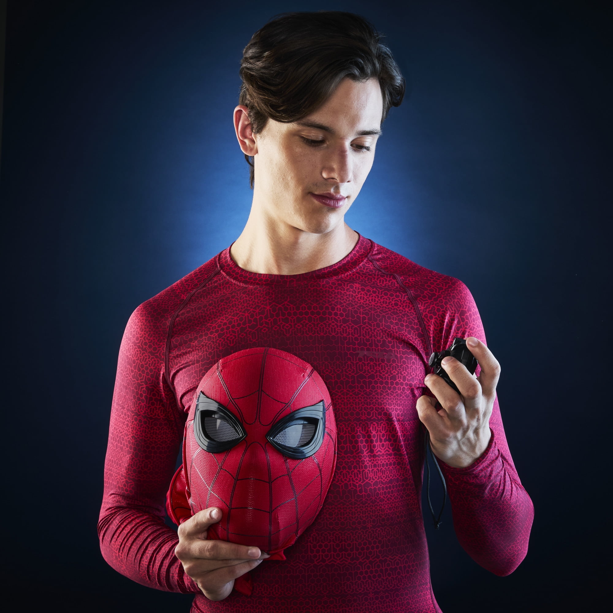 Marvel Legends Series Spider-Man Electronic Expressive Mask