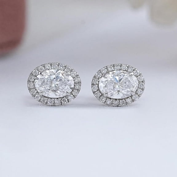 Cloud Jewel 2.2 Ct Oval Cut Lab Created Diamond Stud Earring - 14K White Gold Plated Earring for Women - Timeless Engagement Earring for Her - Anniversary Gift for Women - Classic Diamond Earrings