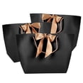 thumbnail image 4 of 10 bolsas de papel negras para regalo de recuerdo, bolsas de embalaje para ropa, maquillaje y boutique con asa dorada, n.° 5, 4 of 15