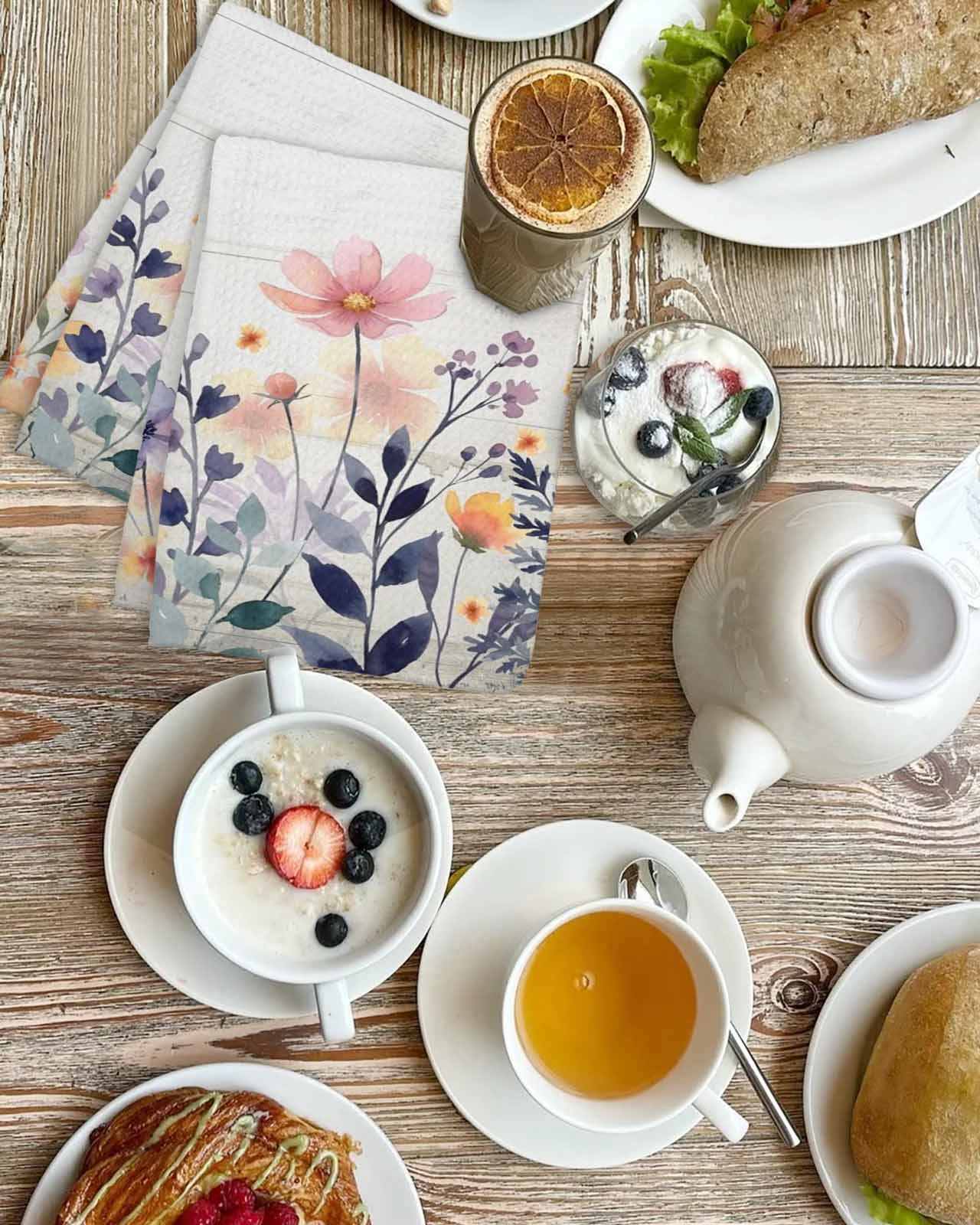 Pink Spring Floral Kitchen Dish Towels for Drying Dishes Set of 4, Elegant Flowers Farmhouse Botanical Wooden Waffle Weave Microfiber Hand Tea Bathroom Towels Quick Dry & Absorbent Towel 15.7x23.6