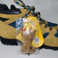 thumbnail image 5 of New Balance Urainaa Rainier Trail Suede Sneaker Hiking Boots Tan Teal Sz 14D, 5 of 5