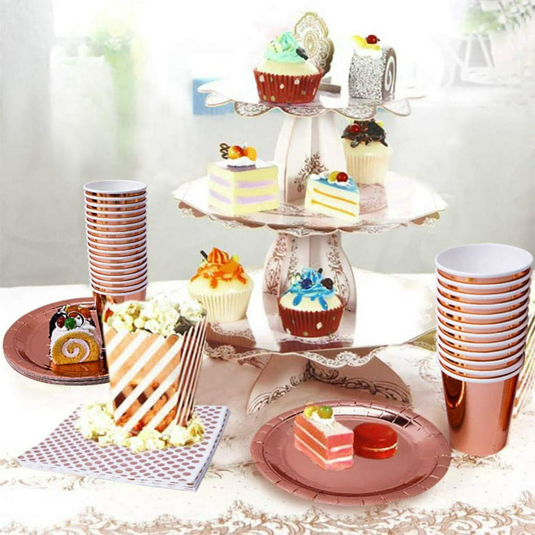 Alice in Wonderland Party Decorations Kit | Alice in Wonderland Party  Supplies | Serves 16 Guests | With Tablecloth, Dinner and Cake Paper  Plates