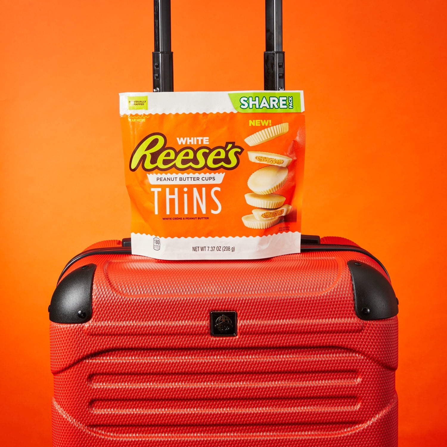 REESE'S THiNS White Creme Peanut Butter Cups, Individually Wrapped Candy Share Pack, 7.37 oz (pack of 2)
