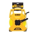 thumbnail image 2 of Cinta métrica DEWALT DWHT34049 de fibra de vidrio de 300 pies de largo, 2 of 3