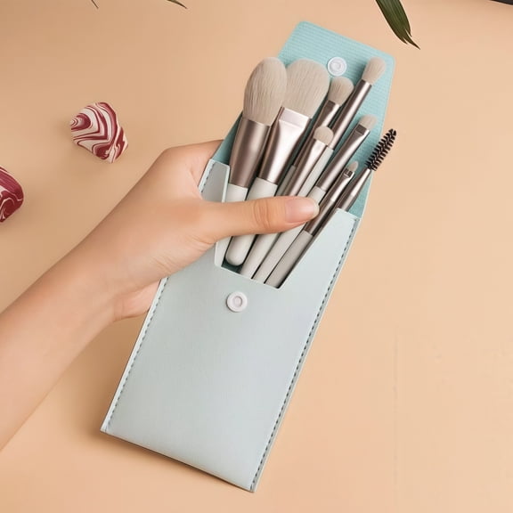 8 Piece Makeup Brush Set Soft Synthetic Fiber Foundation Concealer Eye Shadow Blending Tool for Application
