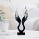 thumbnail image 3 of Escultura de alas, figura decorativa, estatua moderna, adorno de escritorio para entrada, chimenea, decoración del hogar, regalo de inauguración de la Gris, 3 of 9
