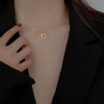 thumbnail image 1 of Collar de doble corazón de melocotón con aleación de metal de estilo frío, collar de amor compacto entrelazado con anillo para mujer, 1 of 5
