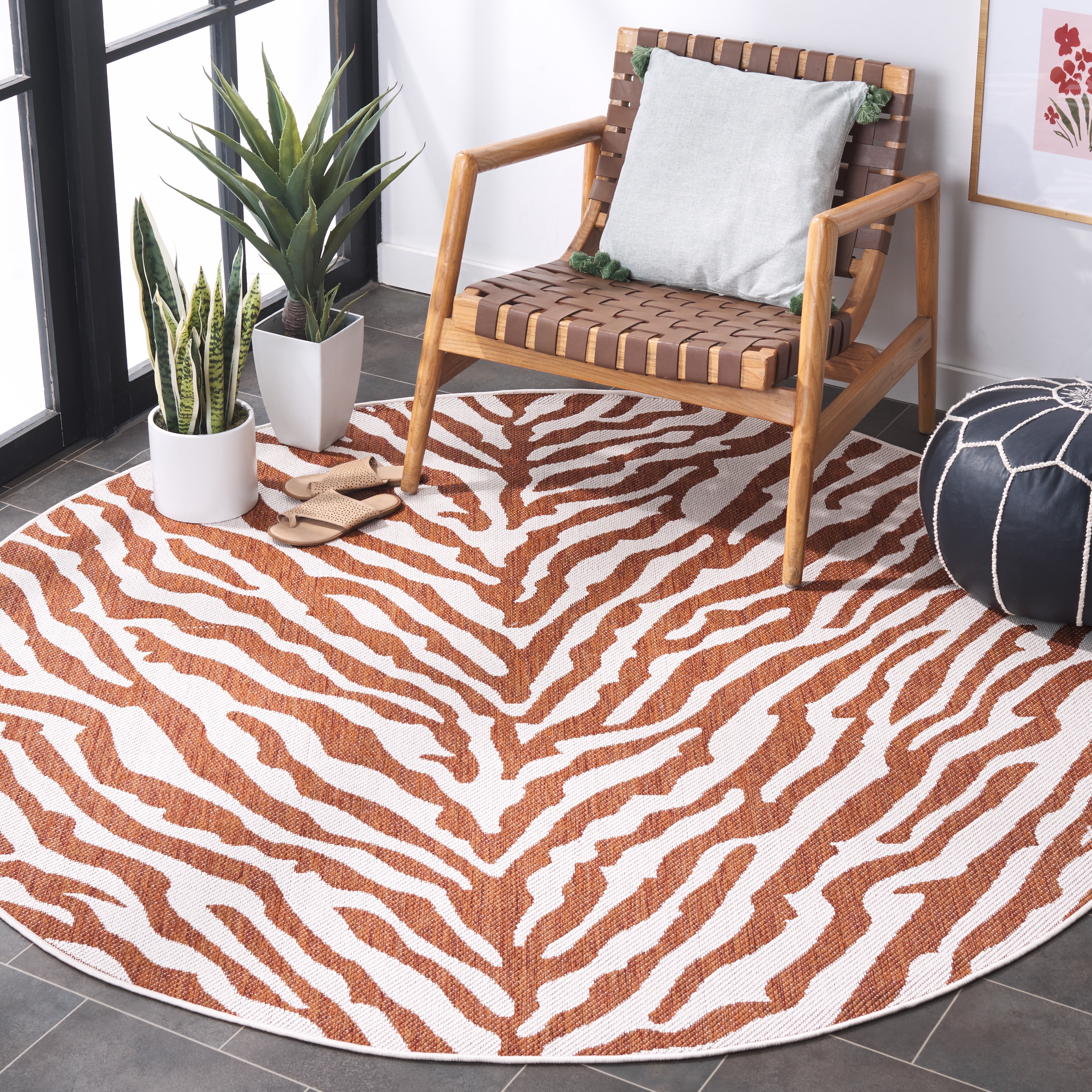 SAFAVIEH Machine Washable Rug Indoor/Outdoor Bermuda Collection - Bermuda Rada Abstract Indoor/Outdoor Area Rug, Rust/Ivory, 6'7" x 6'7" Round