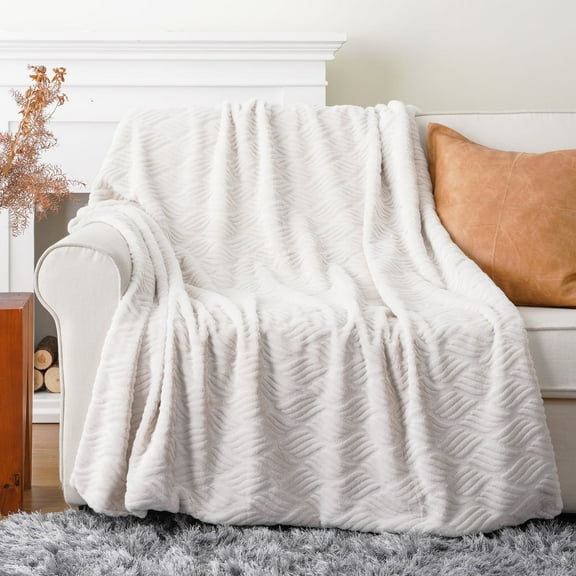 White Faux Fur Throw Blanket and Pillow Cover Set,Comfy Mink Cozy Blanket for Living Room50"x60"