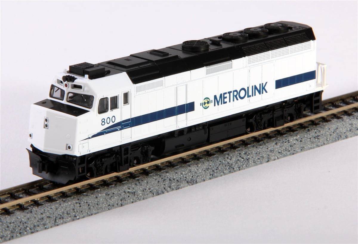 800 176-9005EMD F40PH Metrolink n Kato USA 