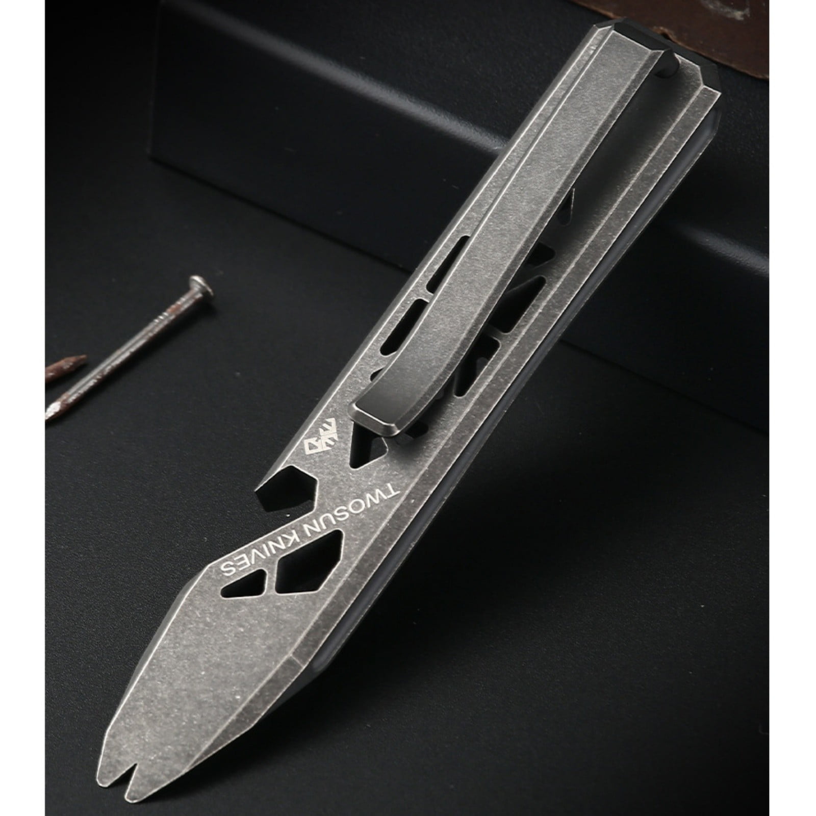 Titanium Alloy Mini EDC Pry Bar Multi-Tool with Pocket Clip – CNC Machined TC4 Titanium Bottle Opener, Nail Puller & Screwdriver Assist for Outdoor, Camping & Everyday Carry