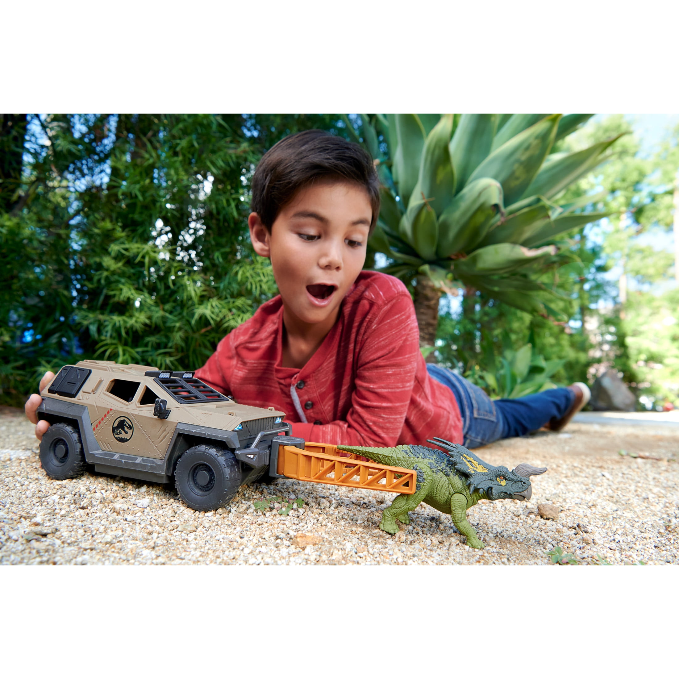 Jurassic World Mission Mayhem Truck & Dinosaur Action Figure Toy Set with Flipping Feature