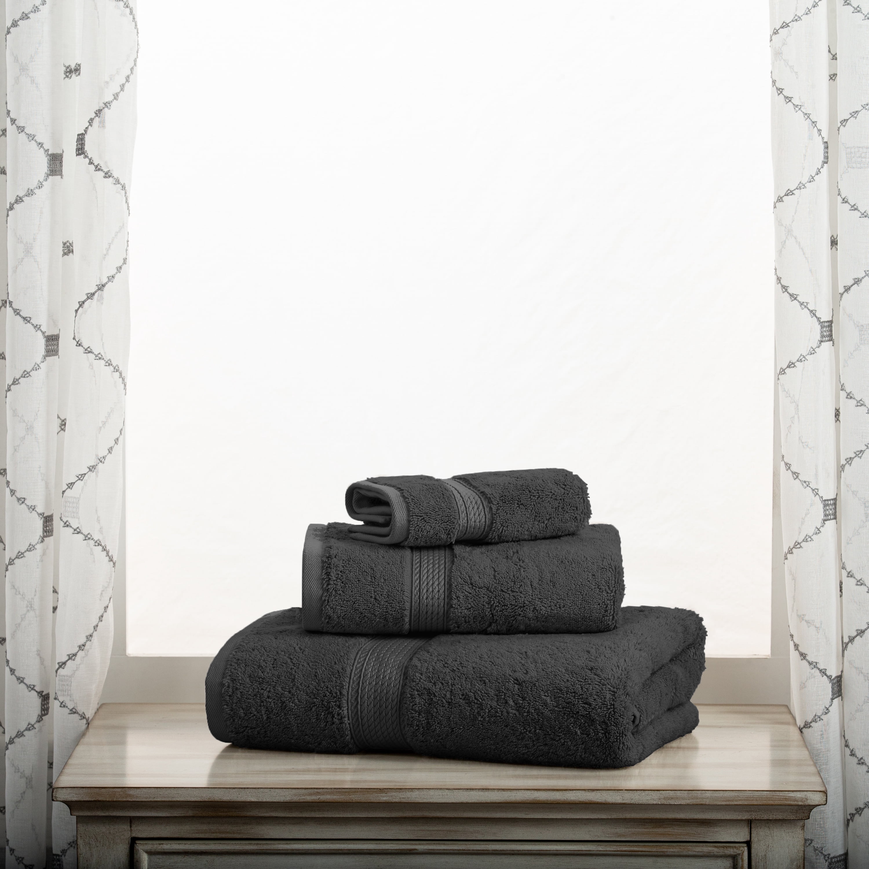 Premium Egyptian Cotton Highly Absorbent Assorted 3-Piece Plush Towel Set - 30" x 55", 20" x 30", 13" x 13"