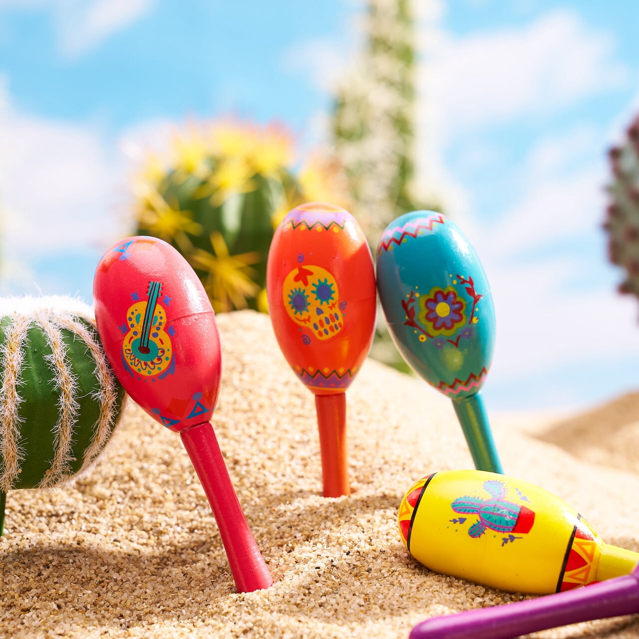 Joyfy 24 Pcs Cinco De Mayo Mini Wooden Maracas Musical Party Favors for Birthday Party Favors, Mexican Fiesta Decorations, Luau Photo Props, Carnivals Event, Taco Tuesday