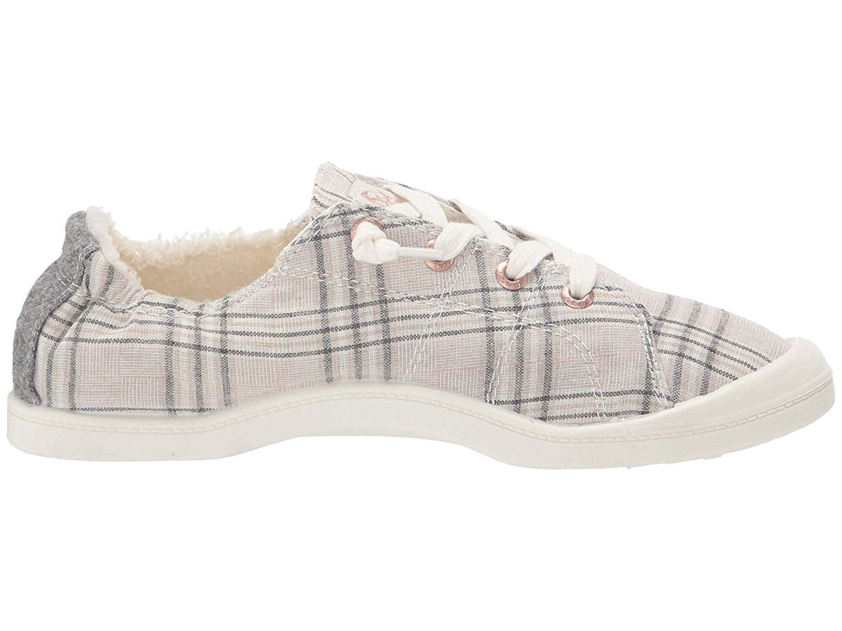 where can i buy roxy shoes