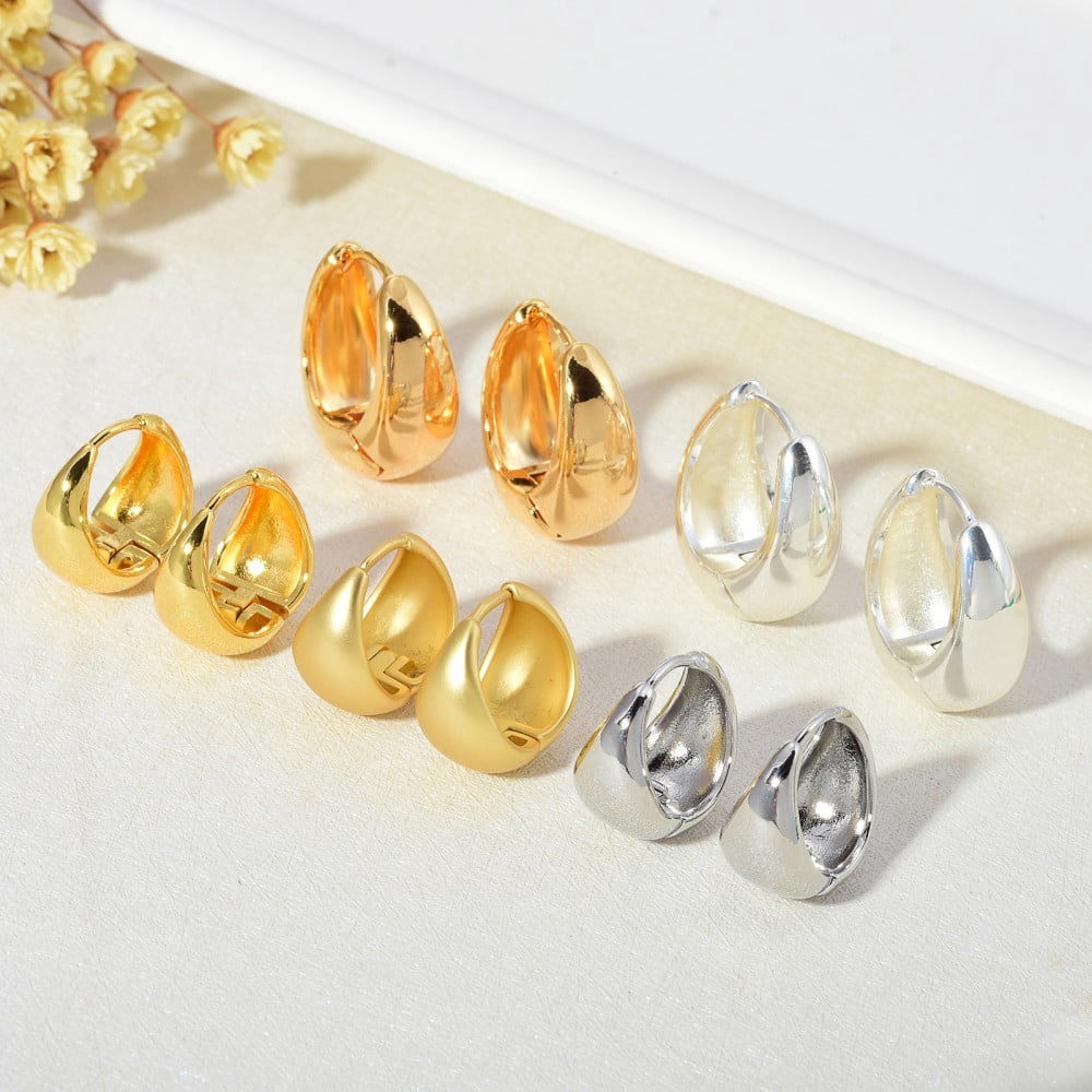Gold and Silver Large Chunky Hoop Earrings Lightweight Huggie Big Earring Hoops for Women