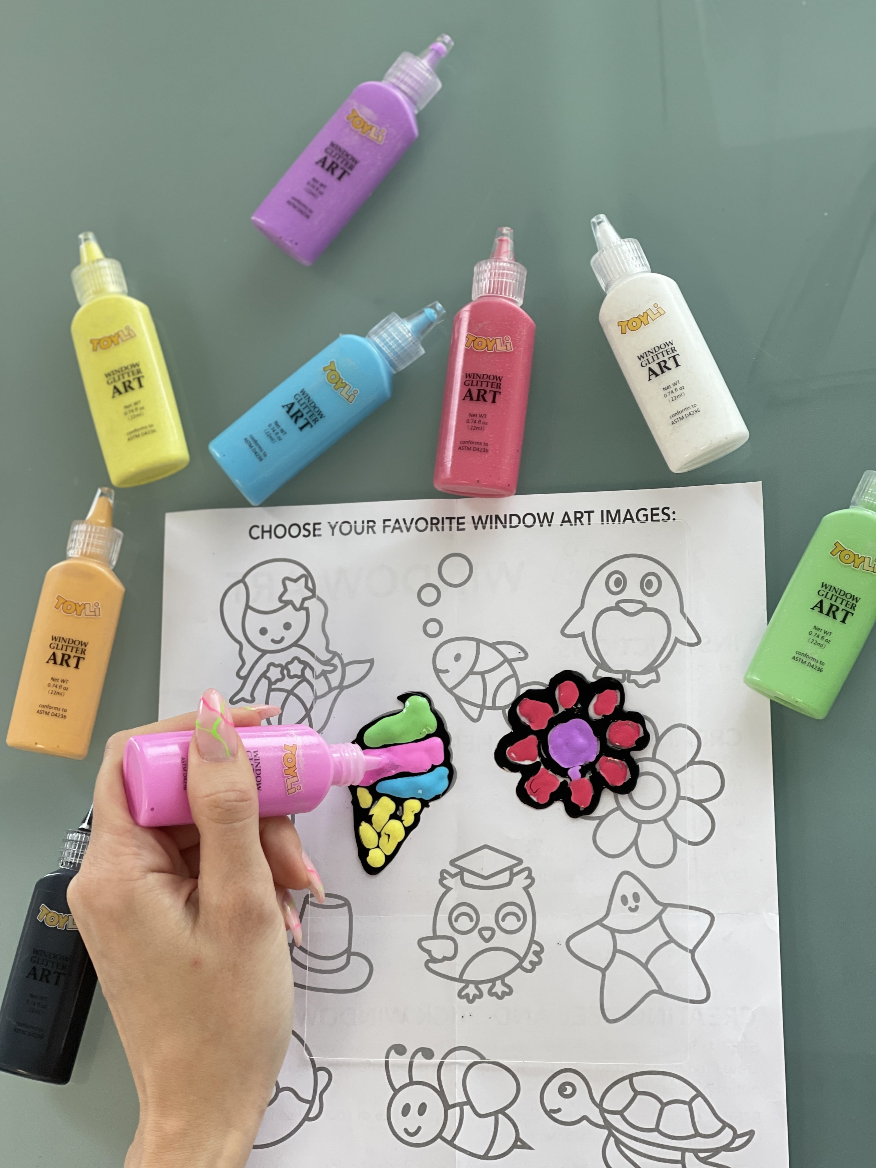 TOYLI Suncatcher Kits for Kids 26 Projects, Window Art Paint, Suncatcher  Kit for Kids 3+ 