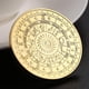 thumbnail image 3 of Insignia Regalo coleccionable de arte de moneda conmemorativa física chapada en oro de 12 constelaciones Sywqhk Libre de BPA, 3 of 9