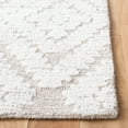 thumbnail image 3 of SAFAVIEH Micro-Loop Oraline Diamond Runner Rug, Beige/Brown, 2'3" x 7', 3 of 10