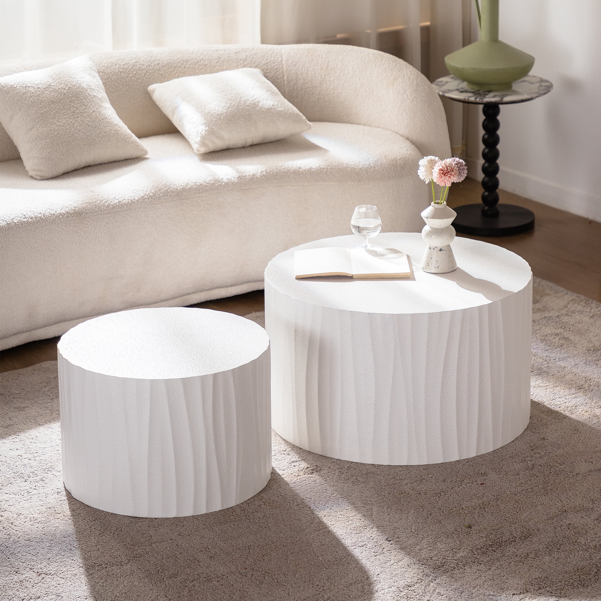 Leumius Nesting Coffee Table Set of 2 Round Wooden Coffee Tables Circle Modern Table Accent End Side Table for Living Room Bedroom White