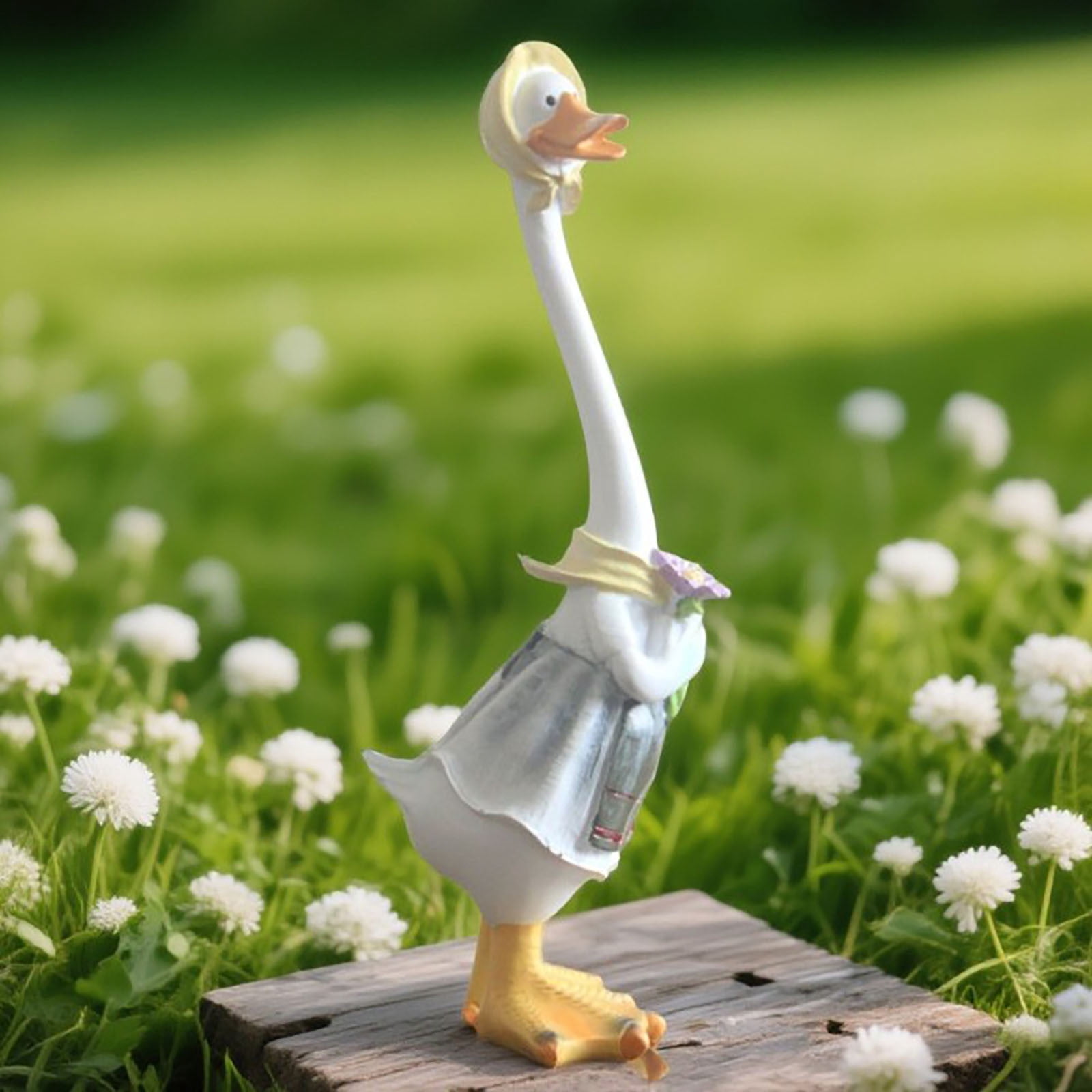 Chanana Garden Statues Gardener Couple Duck | Indoor Outdoor Resin Decorations Cute Ducks Art Decor Figurine Ornament,Unique Funny Outdoor Garden Decorations Sculpture for Yard Home Garden Patio